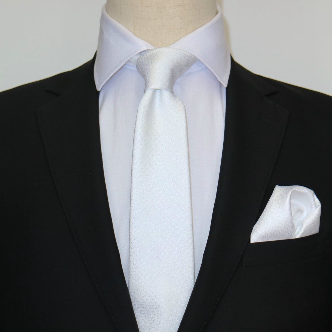 James Adelin Luxury Mini Spot Neck Tie in White