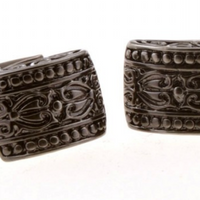 James Adelin Black Curved Totem Cuff Links