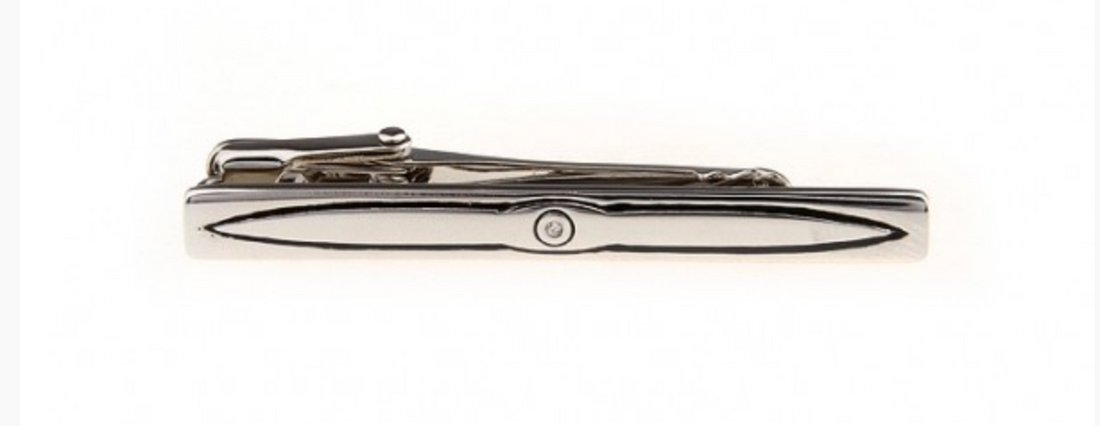 James Adelin crystal silver mens tie clip showing the propeller design