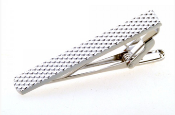 mens silver gridded tie clip a silver finish with an imprinted design of small squares